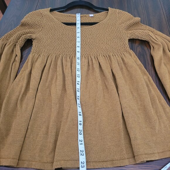 ANTHROPOLOGIE KNITTED & KNOTTED Sweater Size S Golden Tan  Babydoll Smocked - Picture 9 of 10